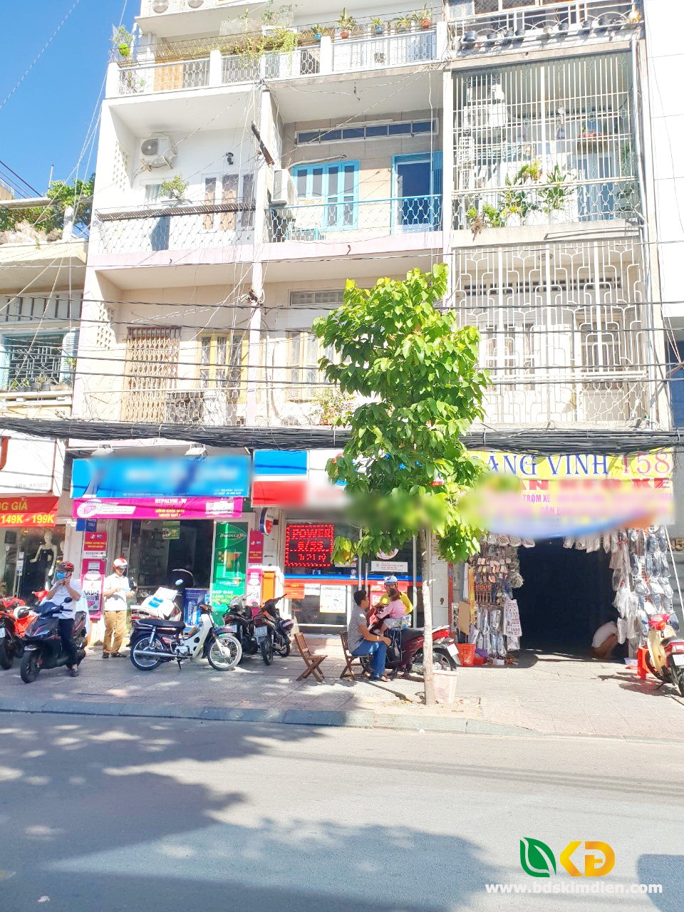 Bán nhà 1 lầu cách mặt tiền đường Trần Quang Khải 15m Phường Tân Định Quận 1